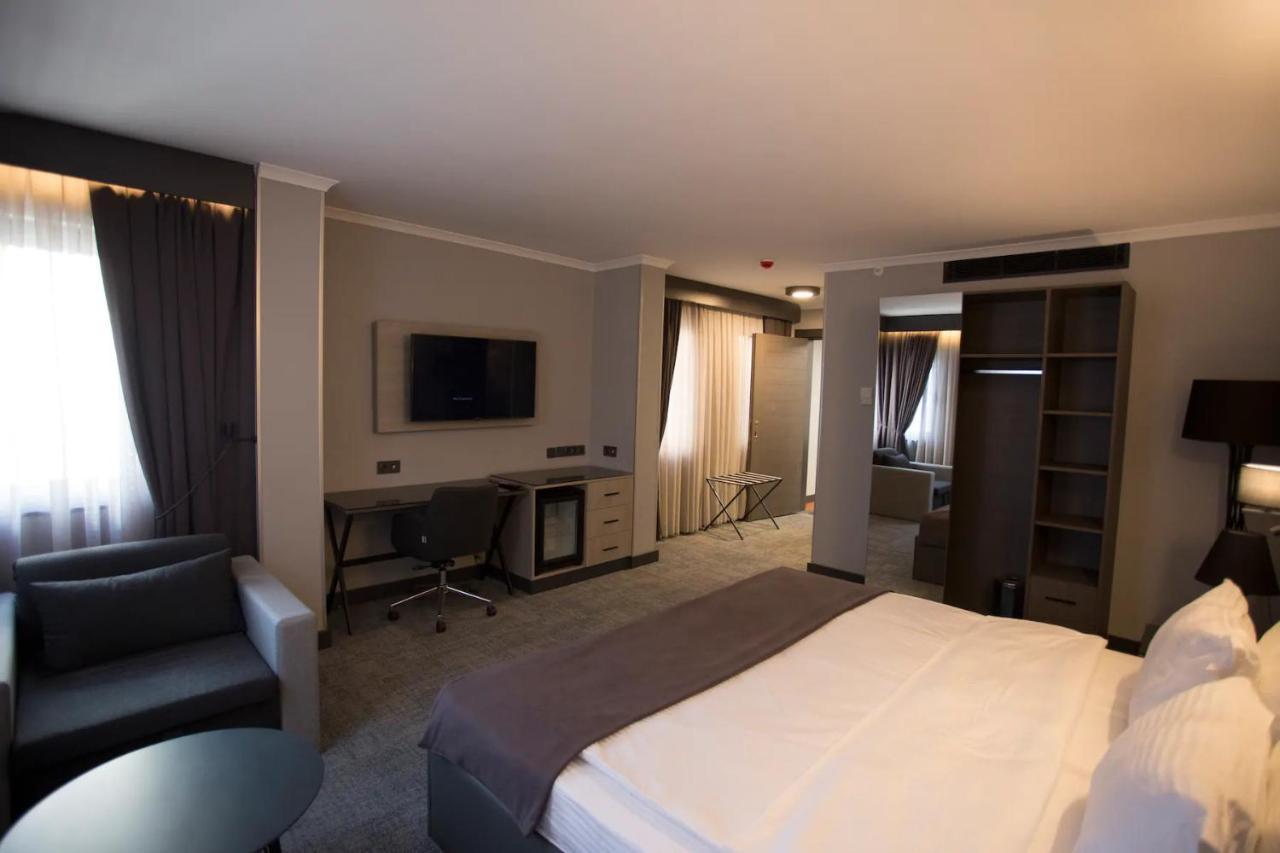 Days Hotel By Wyndham Ankara Cankaya Exteriér fotografie